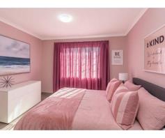 Apartment / Flat for sale in Tulisa Park