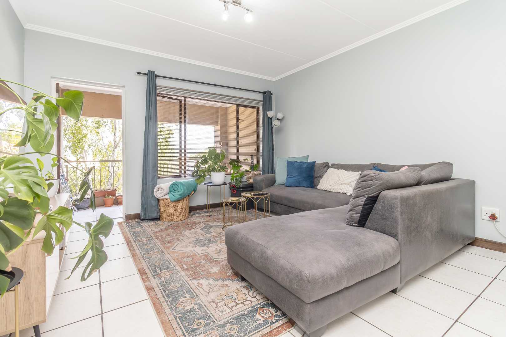 2 Bedroom Apartment / flat for sale in Sunninghill - 18 Simba Rd - P24 ...