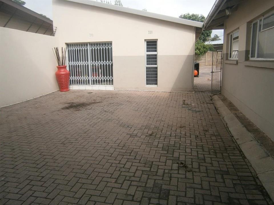 Commercial Property to Rent in Witbank Central