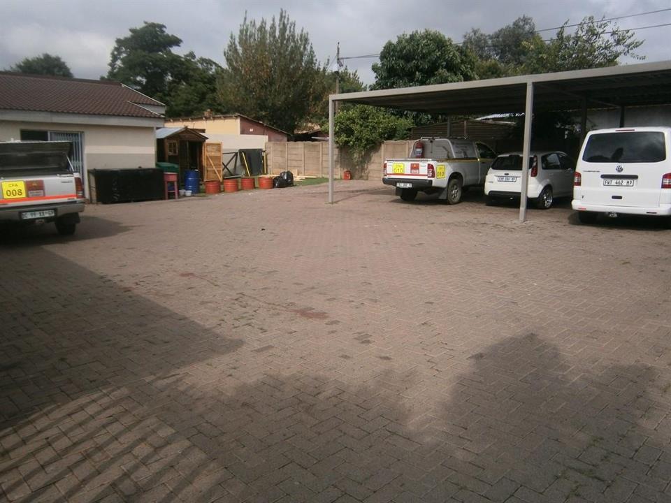 Commercial Property to Rent in Witbank Central