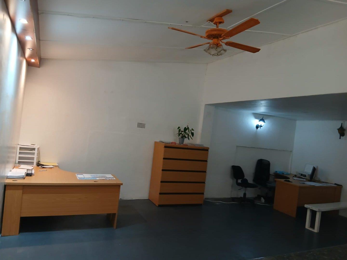 Photo of Commercial property to rent in Strandfontein Village