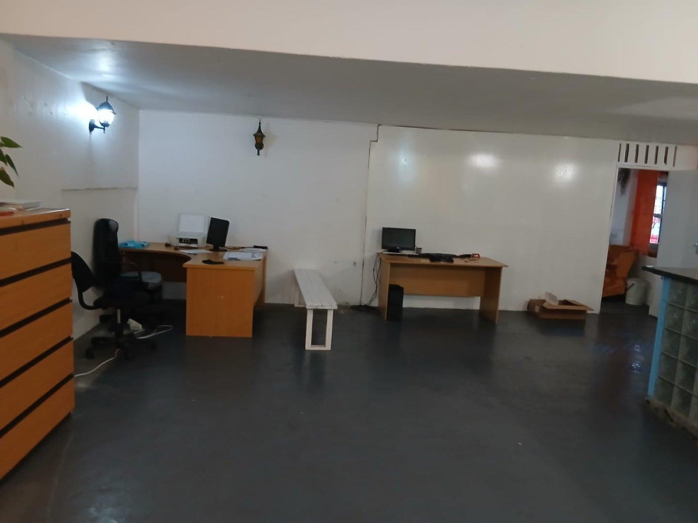 Photo of Commercial property to rent in Strandfontein Village