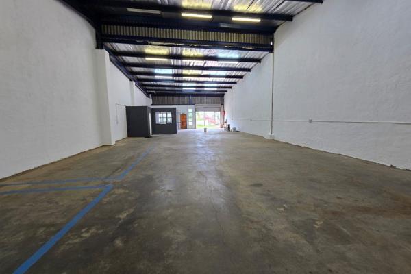 330m2 warehouse available in Verulam, suited to storage, light manufacturing or distribution. The unit provides good vertical clearance ...