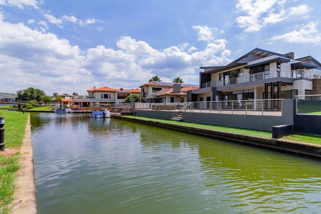 Listing number: P24-115555300, Image number: 1