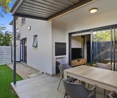 Townhouse for sale in Alphen Park