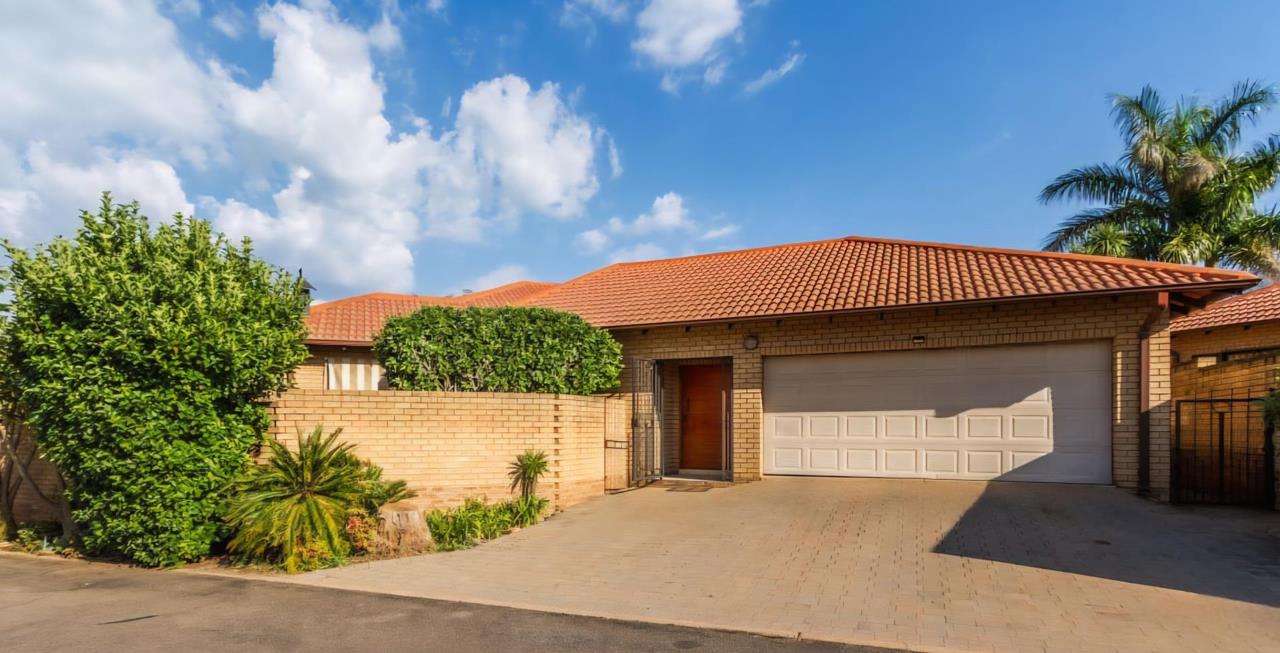 3 Bedroom House for sale in Equestria - 470 Furrow Road - Pretoria
