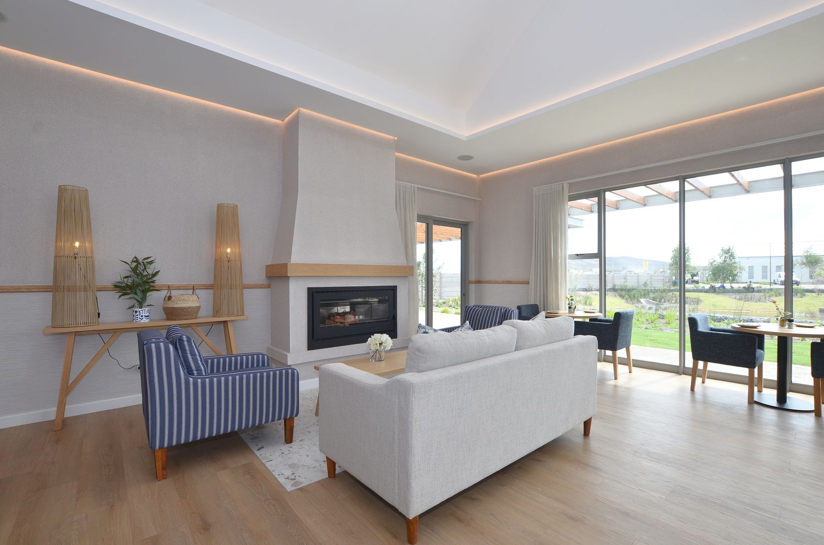 Photo of 2 Bedroom House for sale in Sunningdale