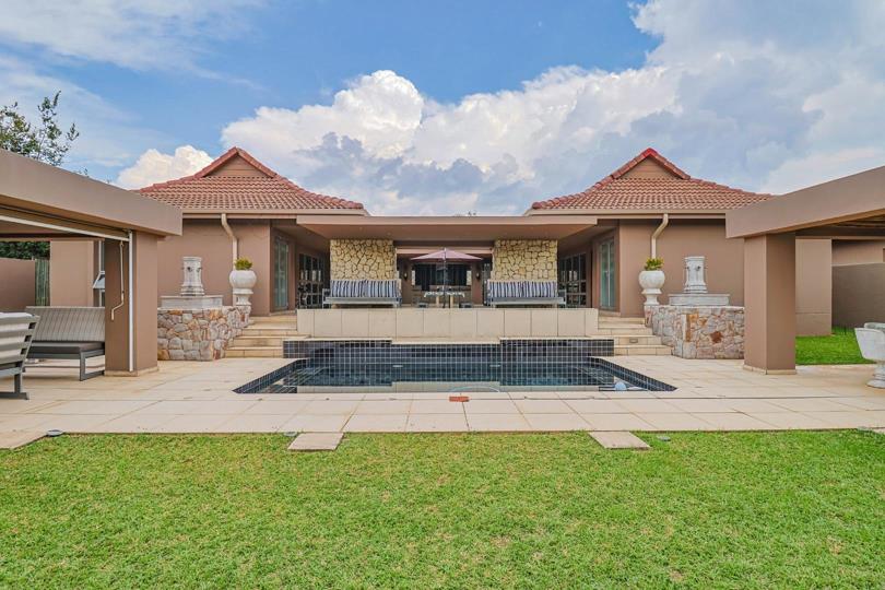 Listing number: P24-117048308, Image number: 2