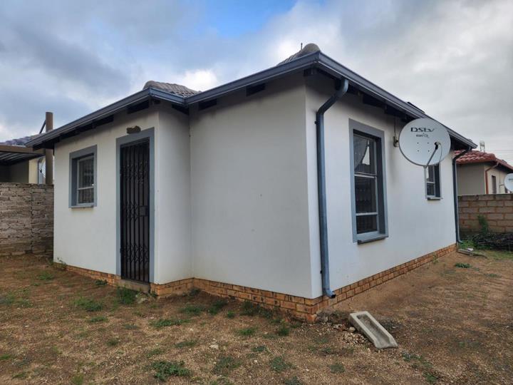 2 Bedroom House for sale in Riverside View Ext 30 - P24-117049294