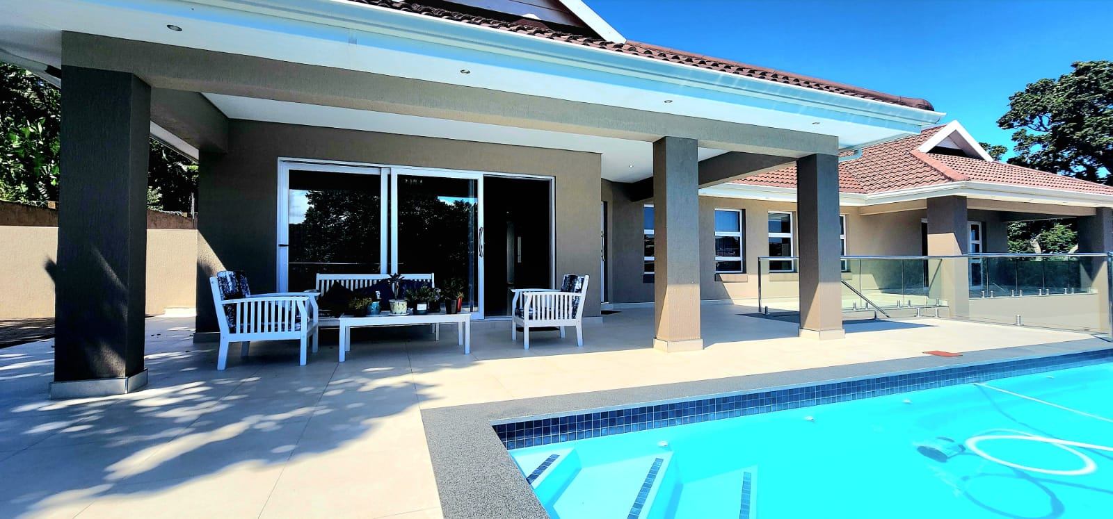 4 Bedroom House for sale in Shelly Beach - P24-117050031