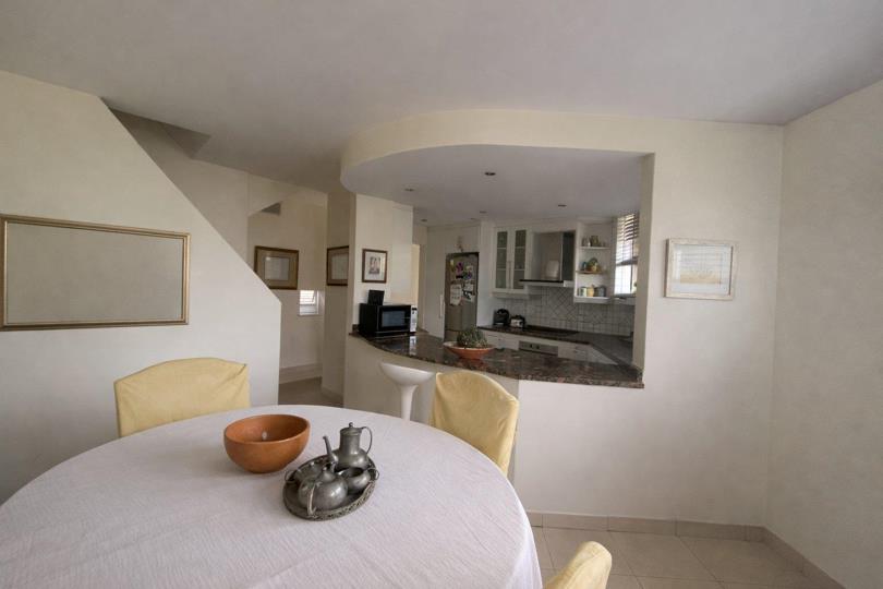 Listing number: P24-117597267, Image number: 2