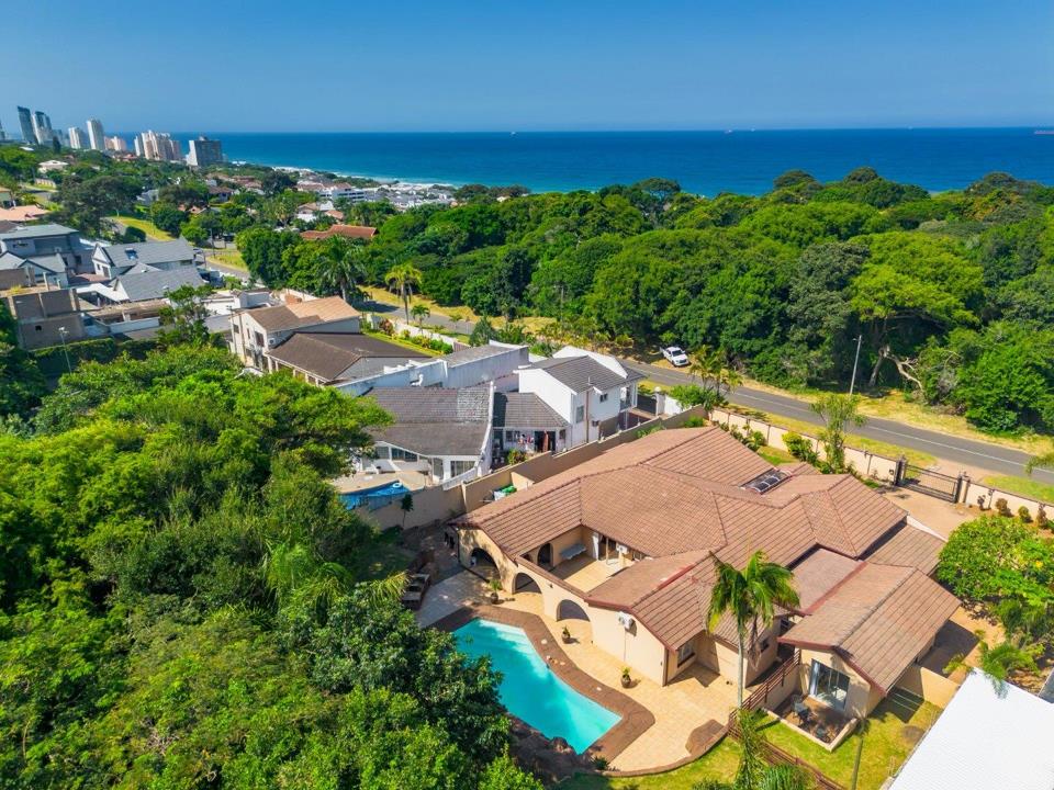 5 Bedroom House for sale in Umhlanga Central - 77 Ridge Road - Umhlanga
