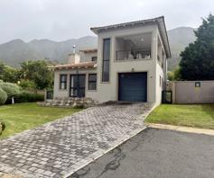 House for sale in Onrus