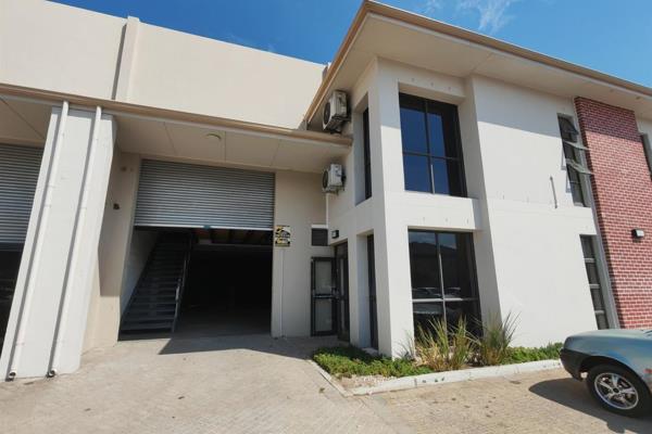 Prime 587.5m² Warehouse Space To Let in Stikland Industrial 

This well-designed ...
