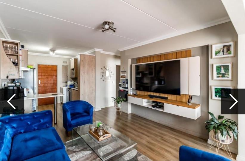 2 Bedroom Apartment / flat for sale in Roodeplaat - P24-117061937