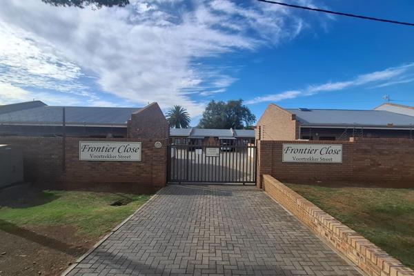 This neat and modern 2-bedroom townhouse in Westbourne offers comfortable, easy living ...