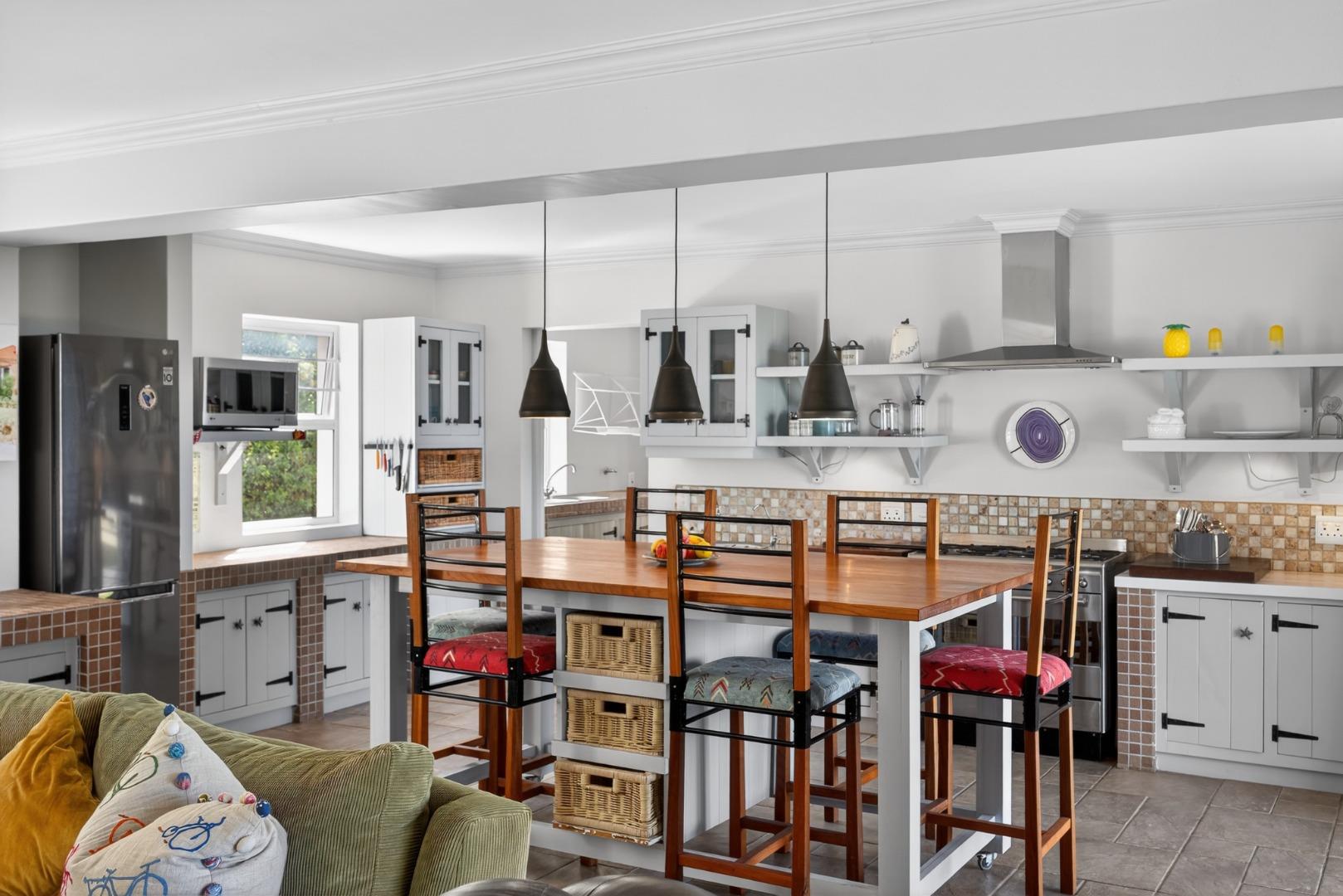 Photo of 5 Bedroom House to rent in Brackenridge Estate