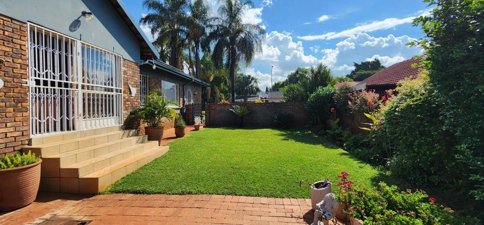 Listing number: P24-117069243, Image number: 2