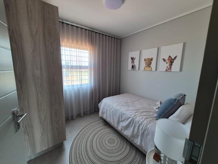 Listing number: P24-117733851, Image number: 2
