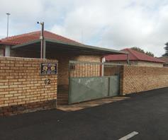 Townhouse for sale in Robin Park