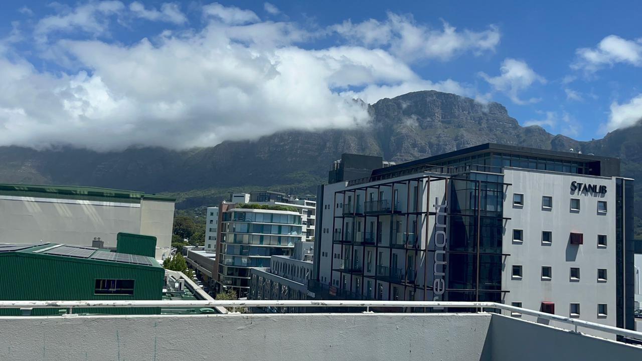 Listing number: P24-117104111, Image number: 1, 410m² A Grade Office To Let in Claremont with Exposure onto Main Road