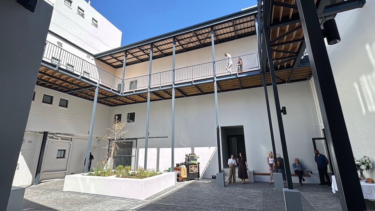 Listing number: P24-117078886, Image number: 1
