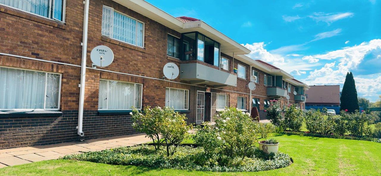 2 Bedroom Apartment / flat for sale in Three Rivers - P24-117079109