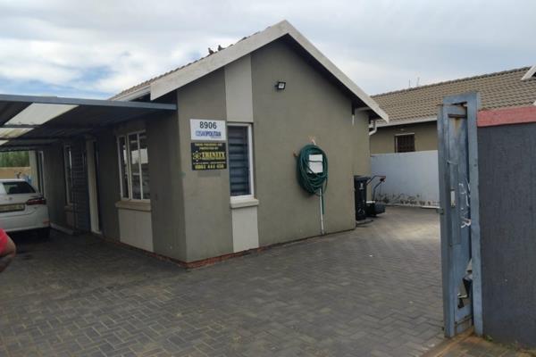 3 Bedroom House for sale in Windmill Park - Windmill, 8906 Tripoli