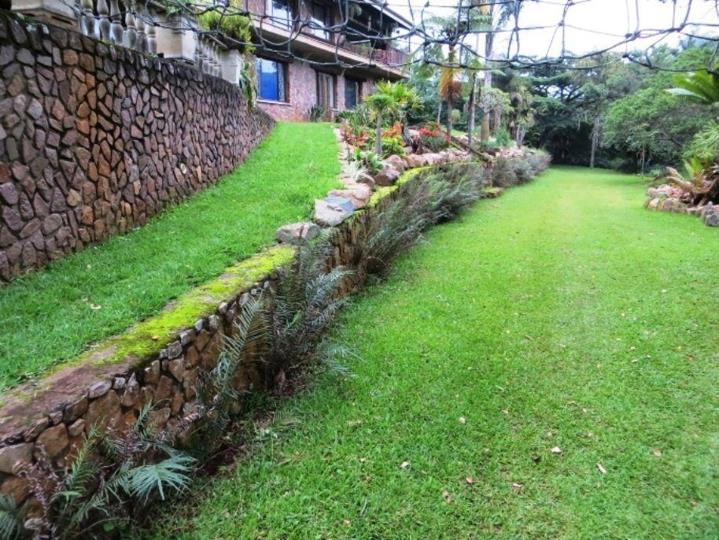 5 Bedroom House for sale in Waterfall - 173 Inanda Road - P24-117081911