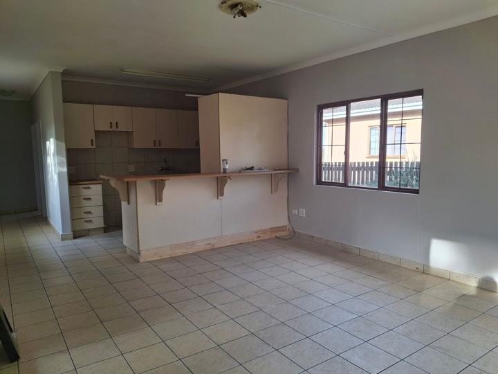 Listing number: P24-117082264, Image number: 2, Image