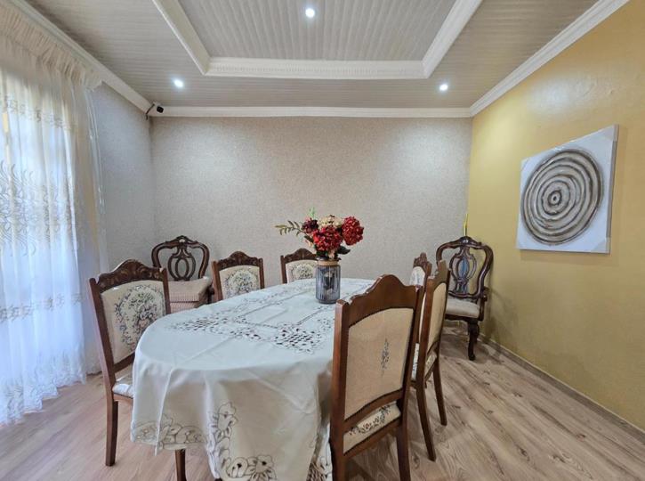 Listing number: P24-117084354, Image number: 2