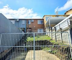 House for sale in Longcroft