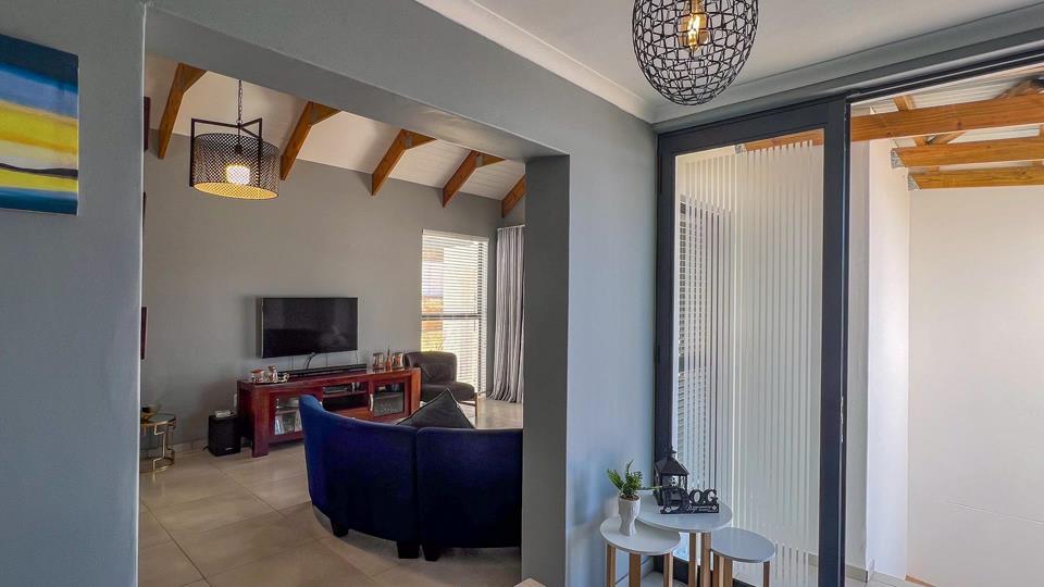 Listing number: P24-117085453, Image number: 3