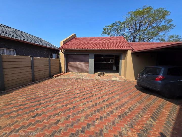 3 Bedroom House for sale in Palm Ridge - P24-117086159