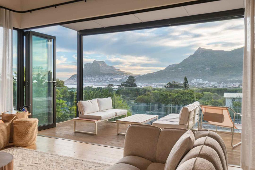 3 Bedroom House for sale in Scott Estate - P24-117086662