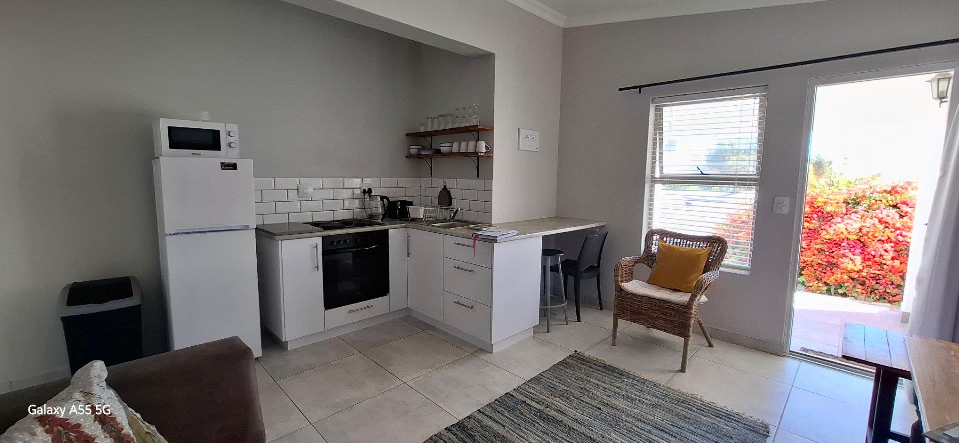 Photo of 1 Bedroom Apartment / flat to rent in Jacobsbaai
