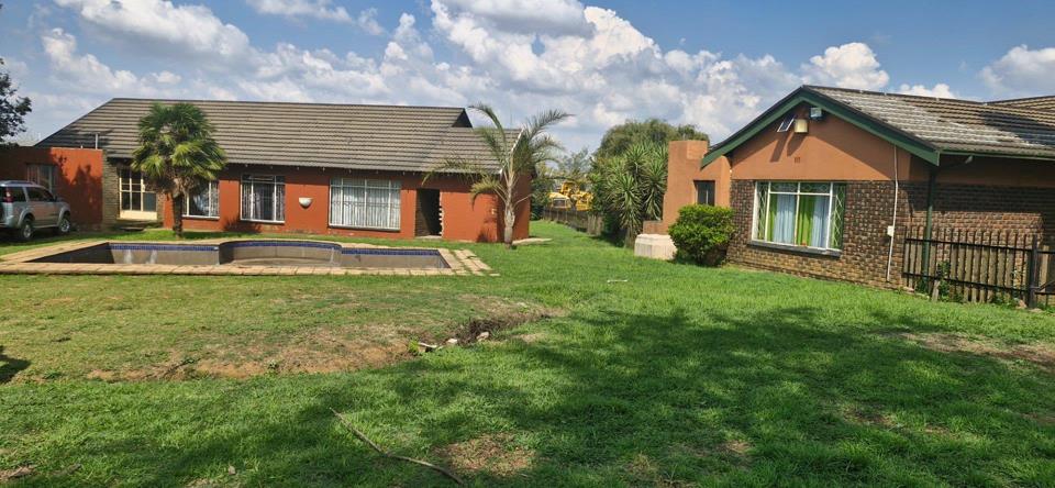 Farm for sale in Bapsfontein - P24-117088877
