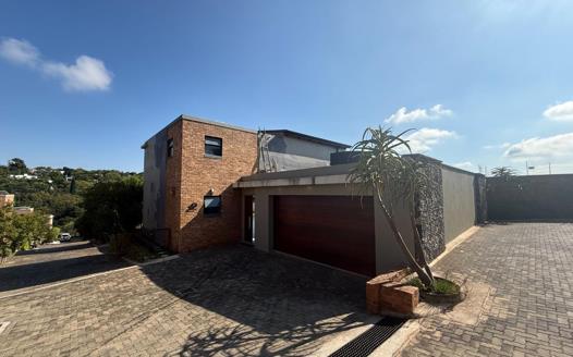 4 Bedroom House for sale in Waterkloof Ridge