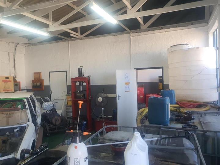 Listing number: P24-117091345, Image number: 3