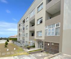 Apartment / Flat for sale in Humewood