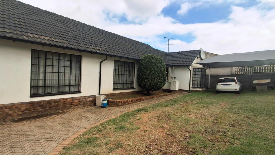 Listing number: P24-117101430, Image number: 2