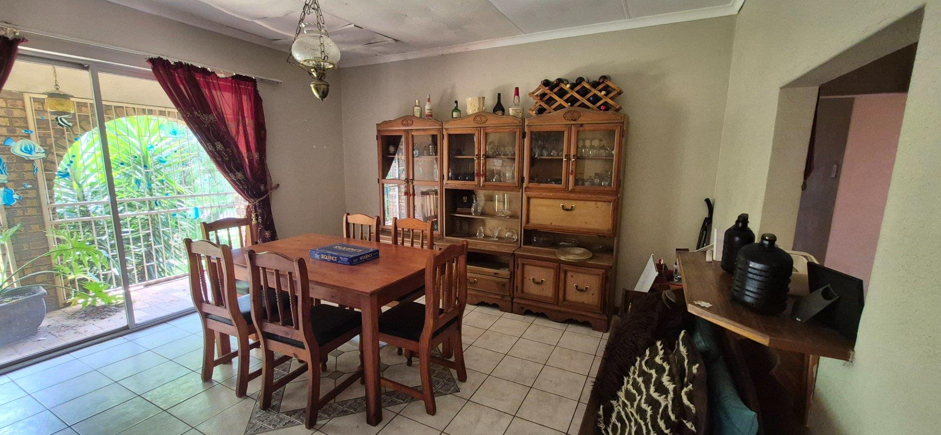 4 Bedroom House for Sale in Ben Fleur