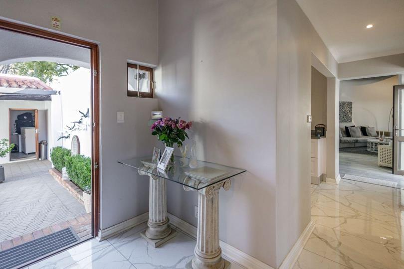 3 Bedroom House for sale in Strathavon - P24-117105415