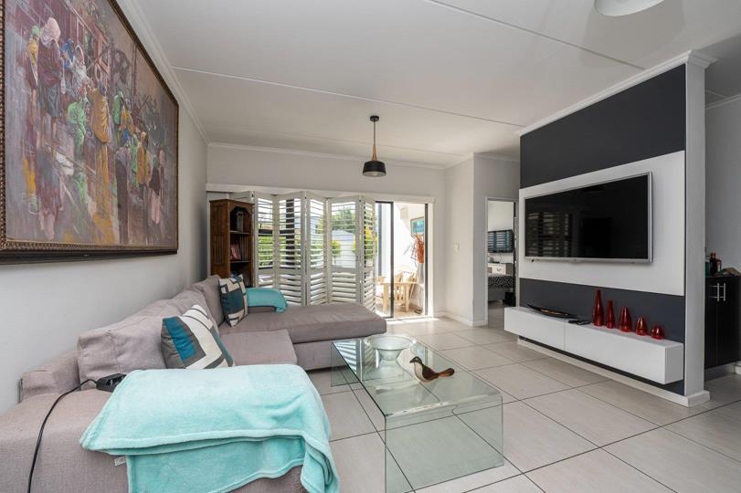 3 Bedroom Apartment / flat to rent in Greenstone Ridge - P24-117105499