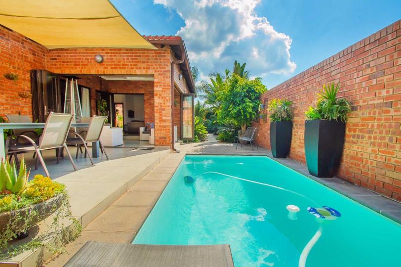 3 Bedroom House for sale in North Riding - P24-117112294