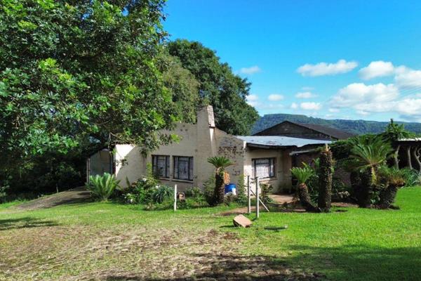 2 Bedroom Farm for Sale in Hazyview