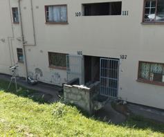 Apartment / Flat for sale in Longcroft