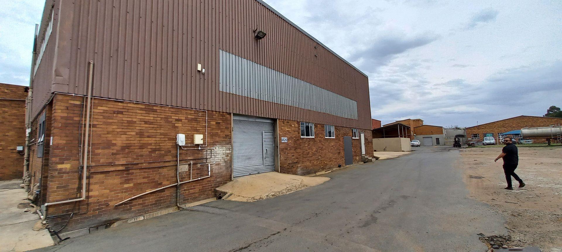 Industrial property to rent in Anderbolt - 95 Main Reef Road - P24 ...