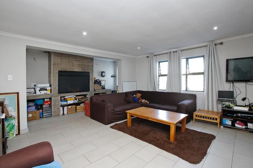 Listing number: P24-117120537, Image number: 3