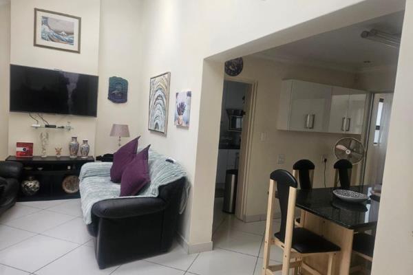 FURNISHED GARDEN COTTAGE IN DOWERGLEN EXT 3

 Beautifully furnished 1-bedroom, 1 study and bathroom, kitchen, open plan dining room and ...